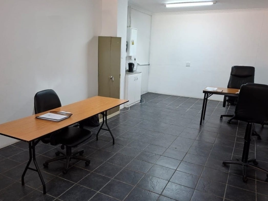 To Let Commercial Property for Rent in Distell Western Cape